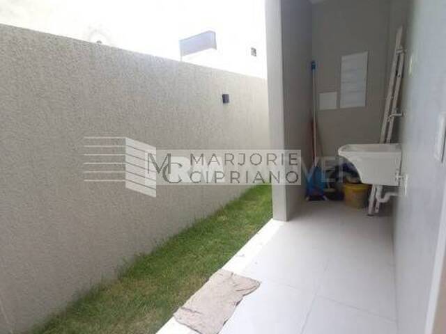 Casa em condomínio para Venda em Camaçari - 5
