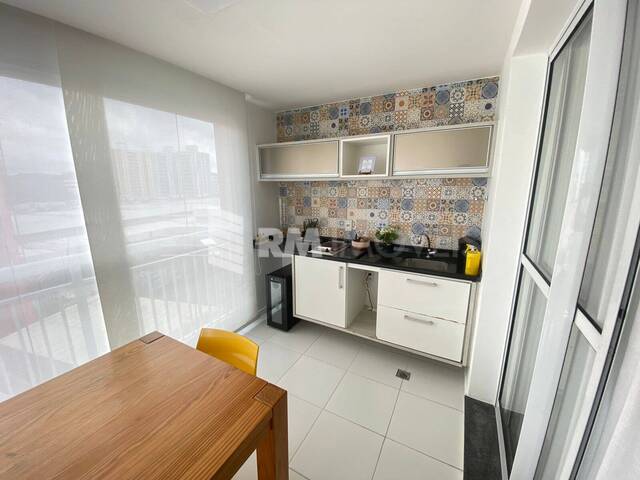 Apartamento para Venda em Salvador - 4