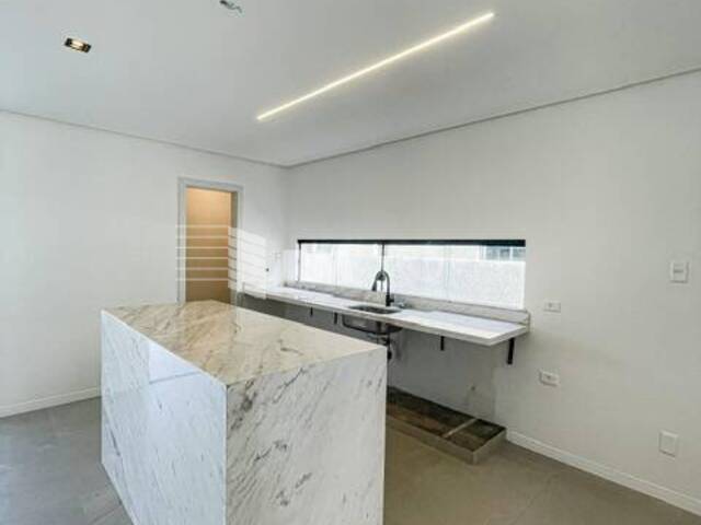 Casa em condomínio para Venda em Camaçari - 4