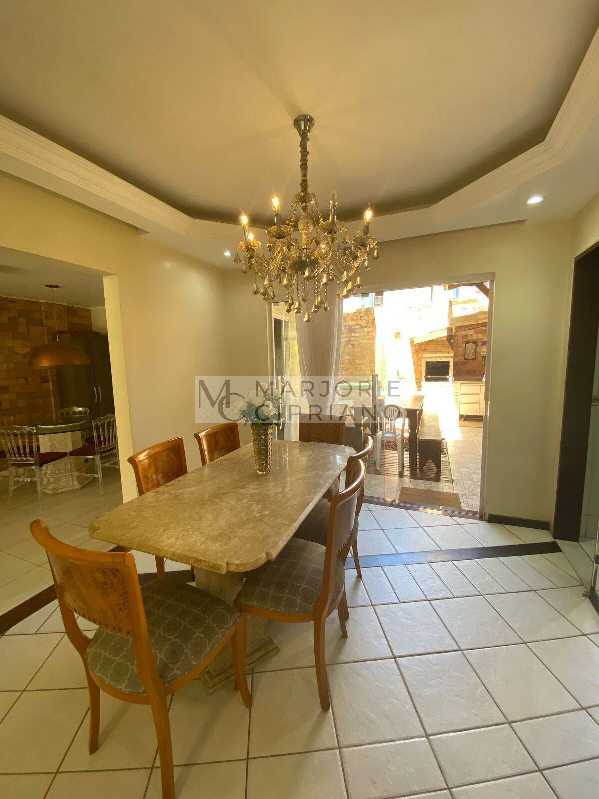 Casa, 5 quartos, 286 m² - Foto 4