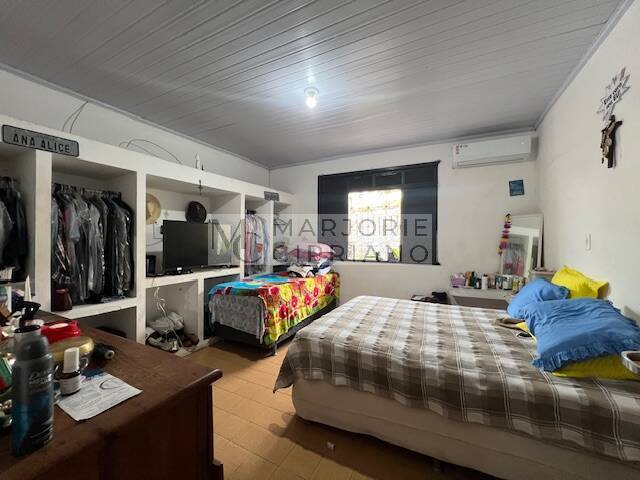 Casa, 4 quartos, 220 m² - Foto 2