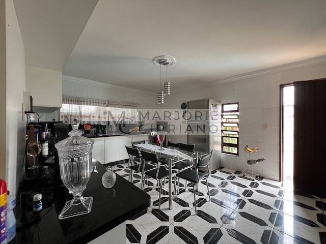 Casa, 4 quartos, 271 m² - Foto 23