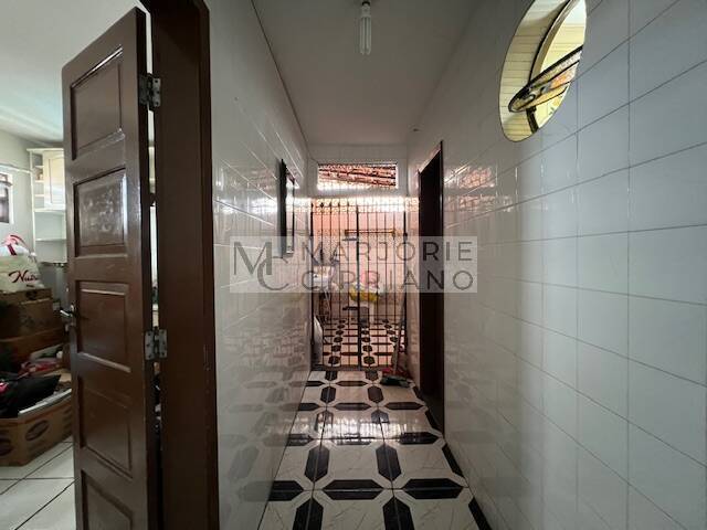 Casa, 4 quartos, 271 m² - Foto 24