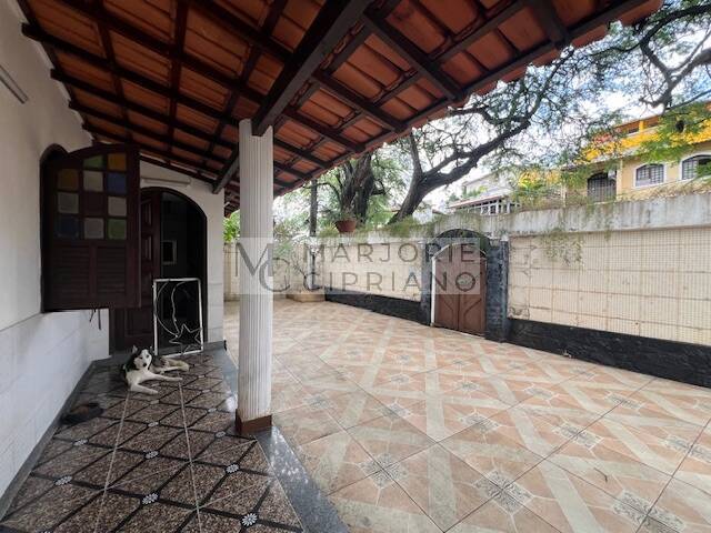 Casa, 4 quartos, 271 m² - Foto 37
