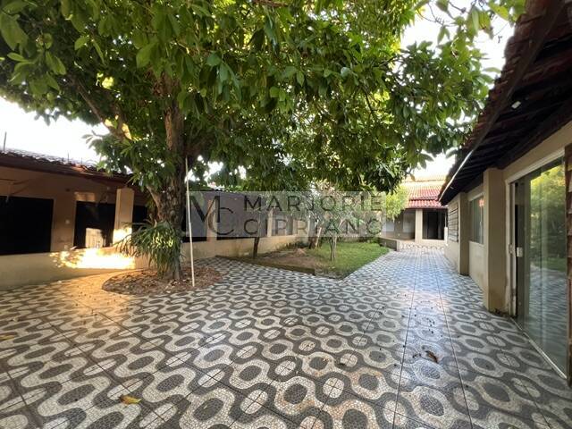 Casa, 4 quartos, 200 m² - Foto 1