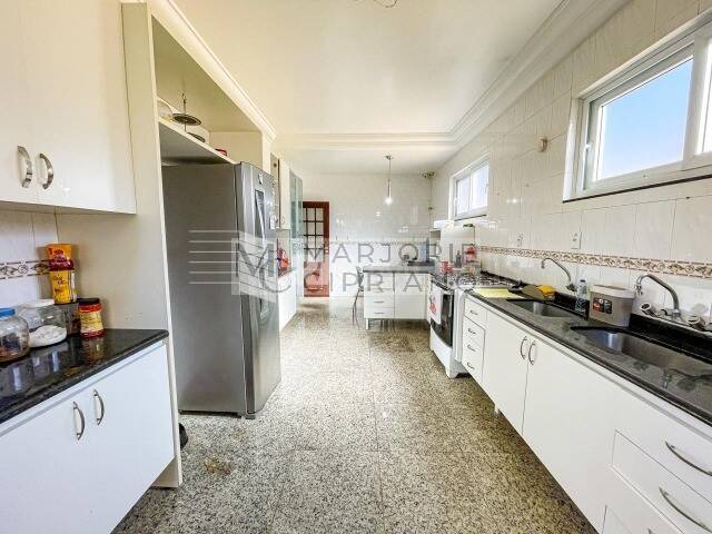 Casa, 6 quartos, 328 m² - Foto 21