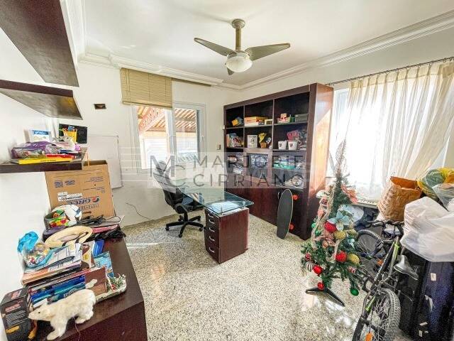 Casa, 6 quartos, 328 m² - Foto 37
