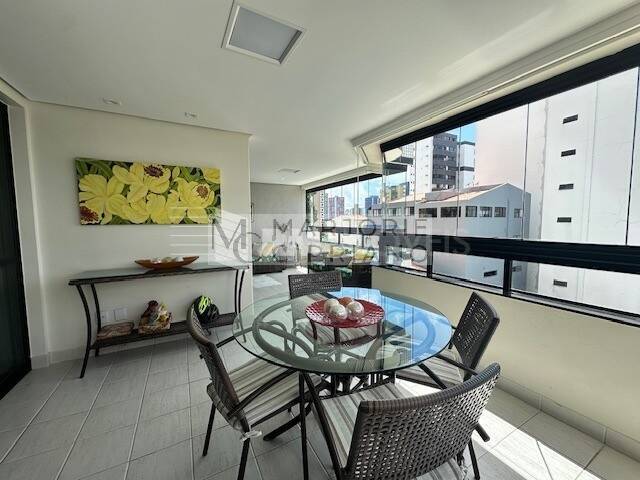 Apartamento, 3 quartos, 236 m² - Foto 2
