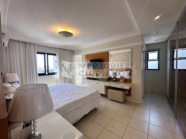 Apartamento, 3 quartos, 236 m² - Foto 35